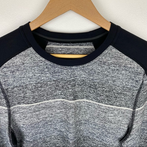 Lululemon Striped Long Sleeve Tee Small - Picture 7 of 7